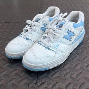 New Balance 550 Unisex White and Light Blue Sneakers size M 8/ W 9.5